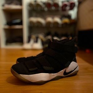 Size 4